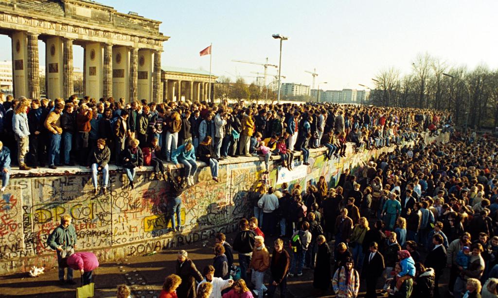 Europa de l’Est 1989: Una explicació d’allò succeït