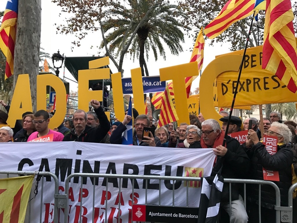 La lucha por el derecho democrático a decidir en Catalunya